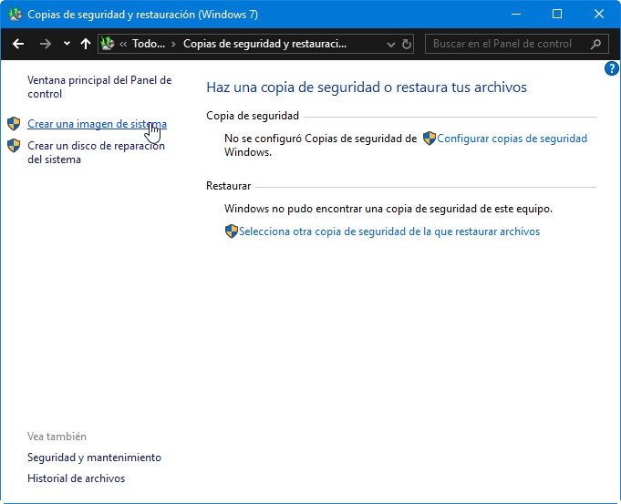 crea un'immagine del sistema windows 10