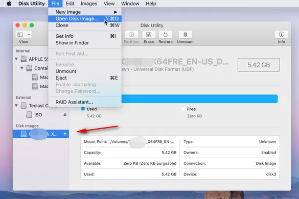 In macOS, usa file -> apri immagine disco per caricare il file immagine